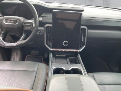 2024 GMC Acadia AT4
