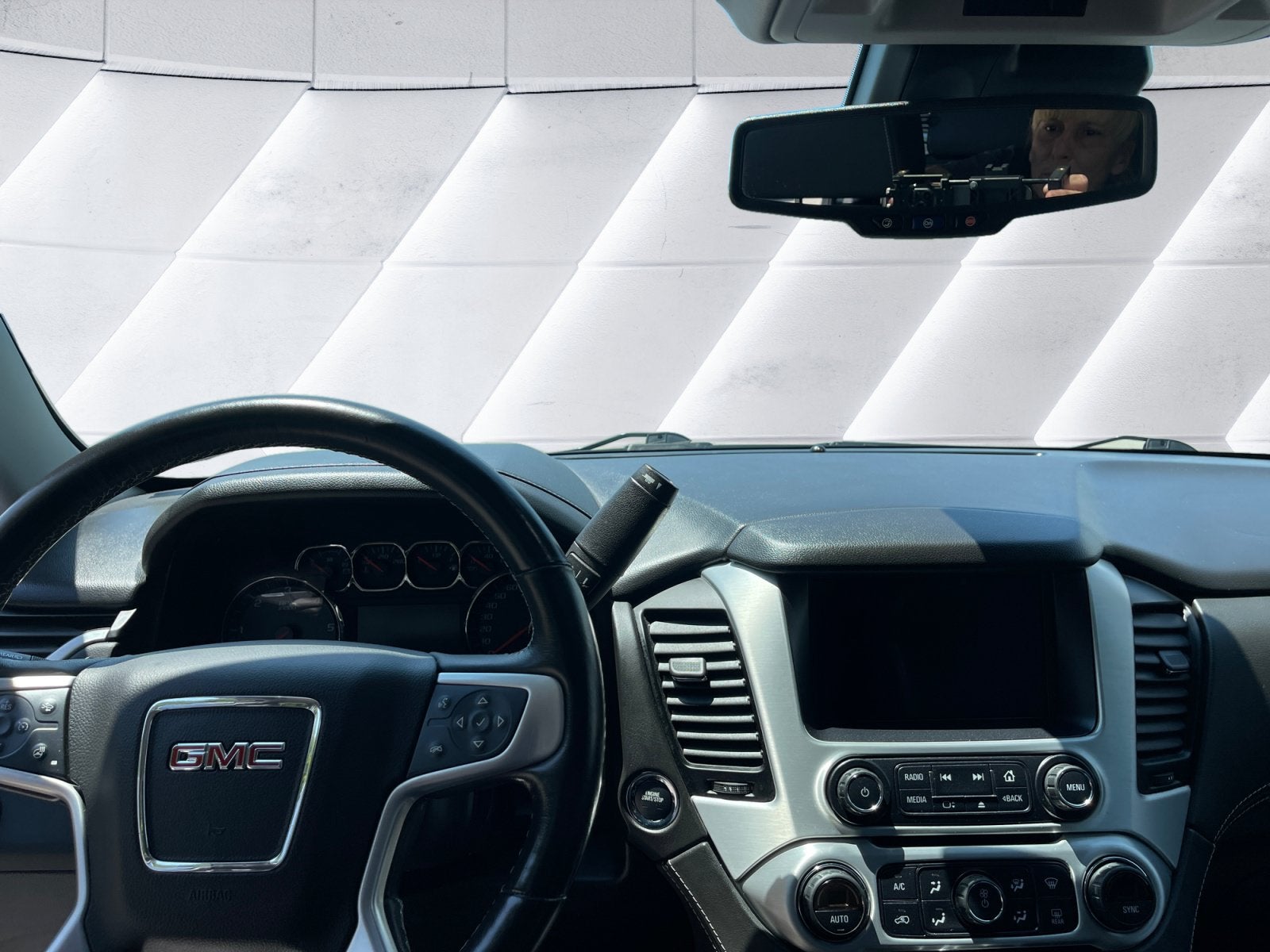 2020 GMC Yukon XL SLT