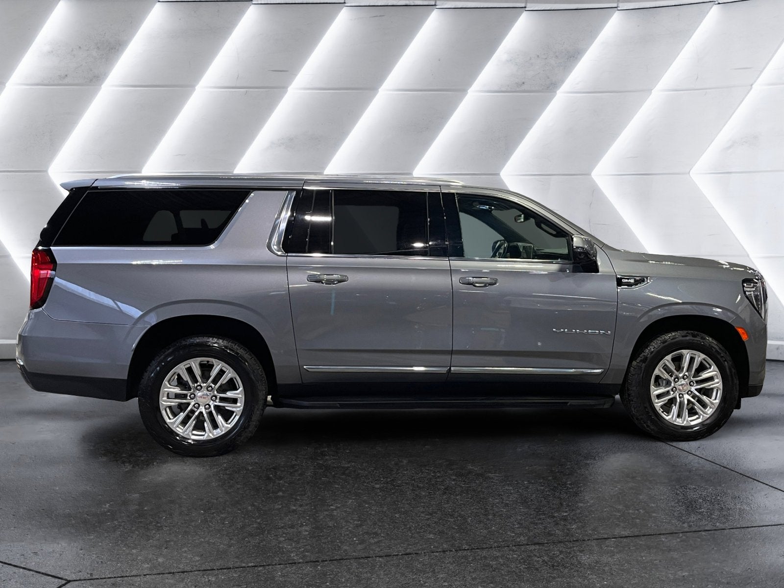 2021 GMC Yukon XL SLT