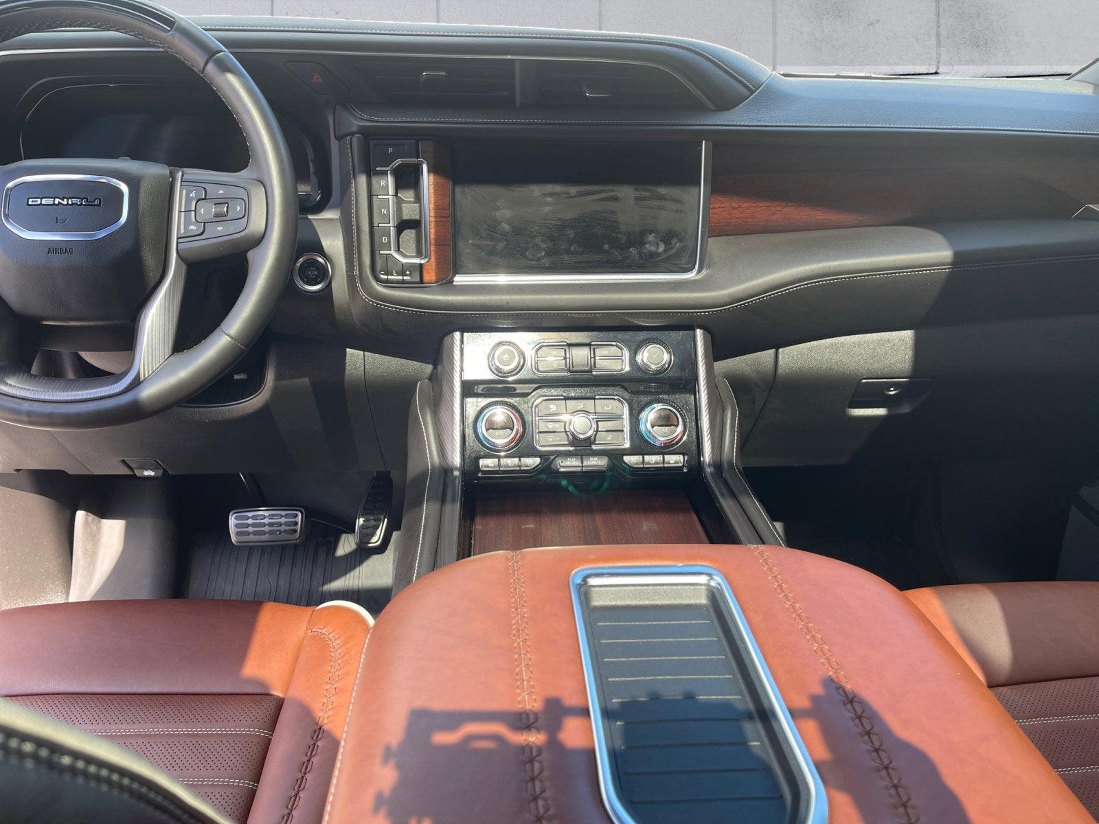 2024 GMC Yukon XL Denali Ultimate