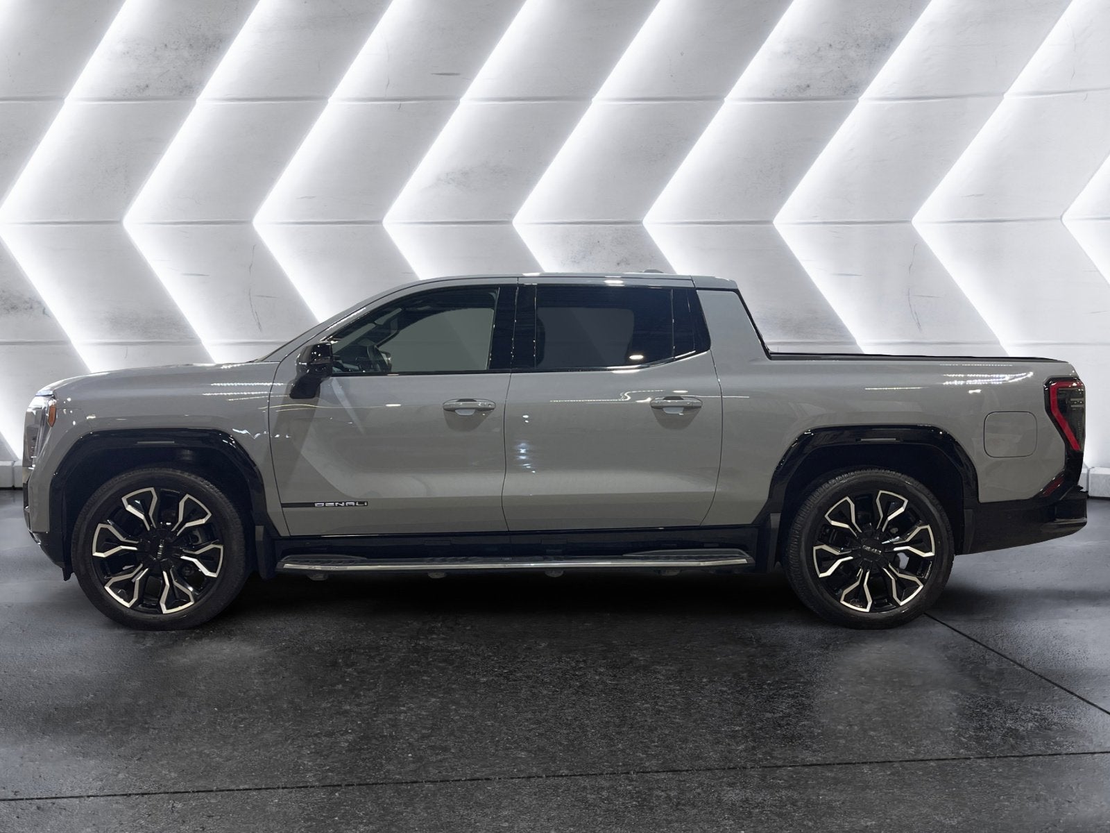 2024 GMC Sierra EV Denali Edition 1