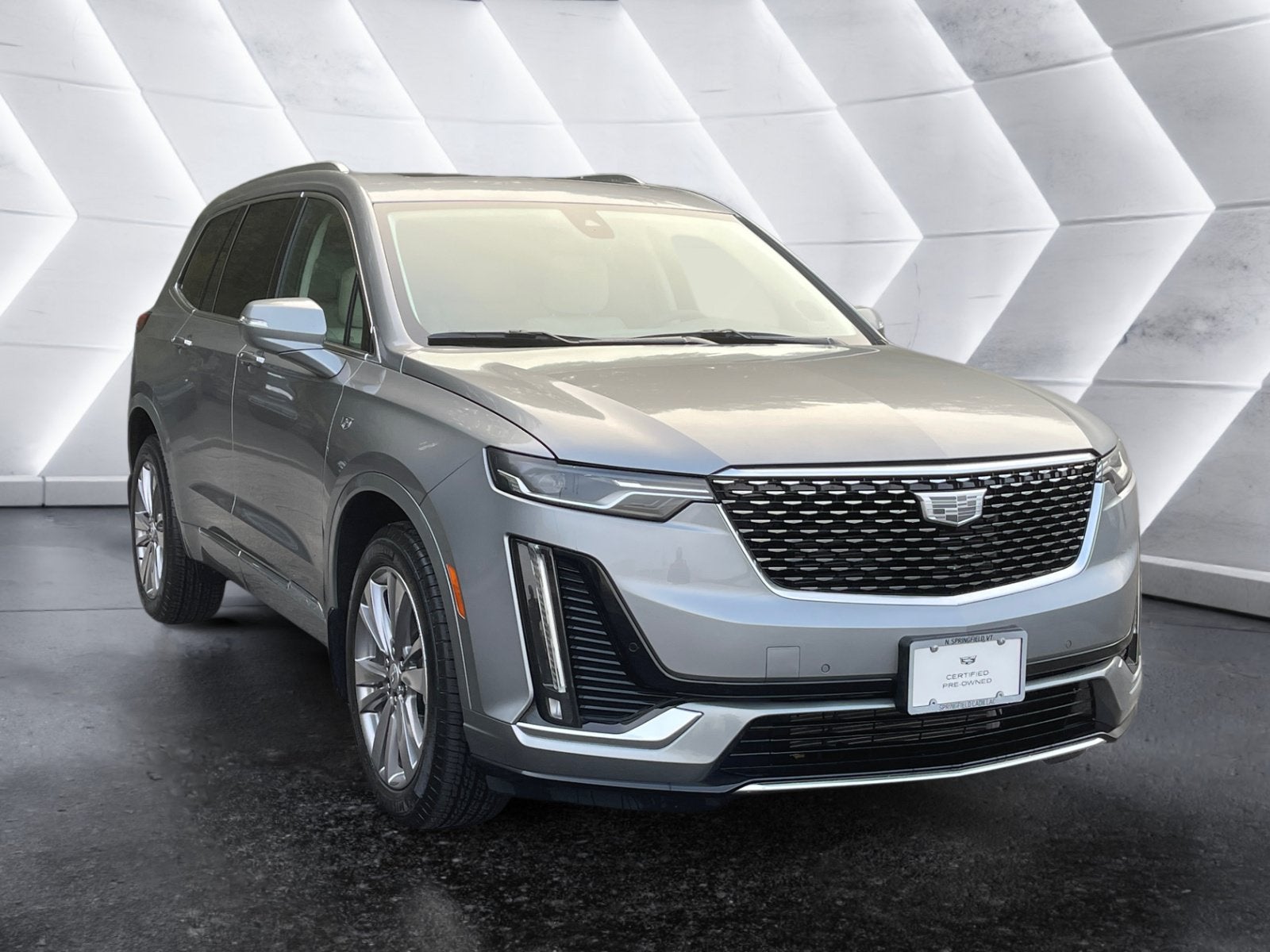 2025 Cadillac XT6 Premium Luxury