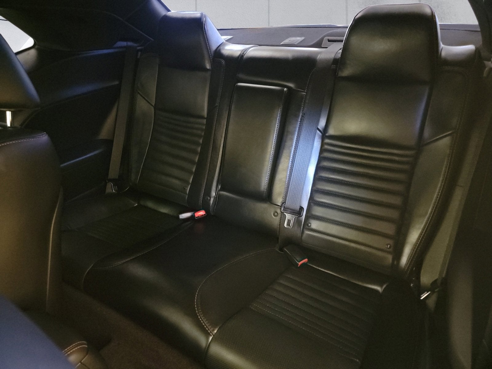 2016 Dodge Challenger R/T Plus Shaker