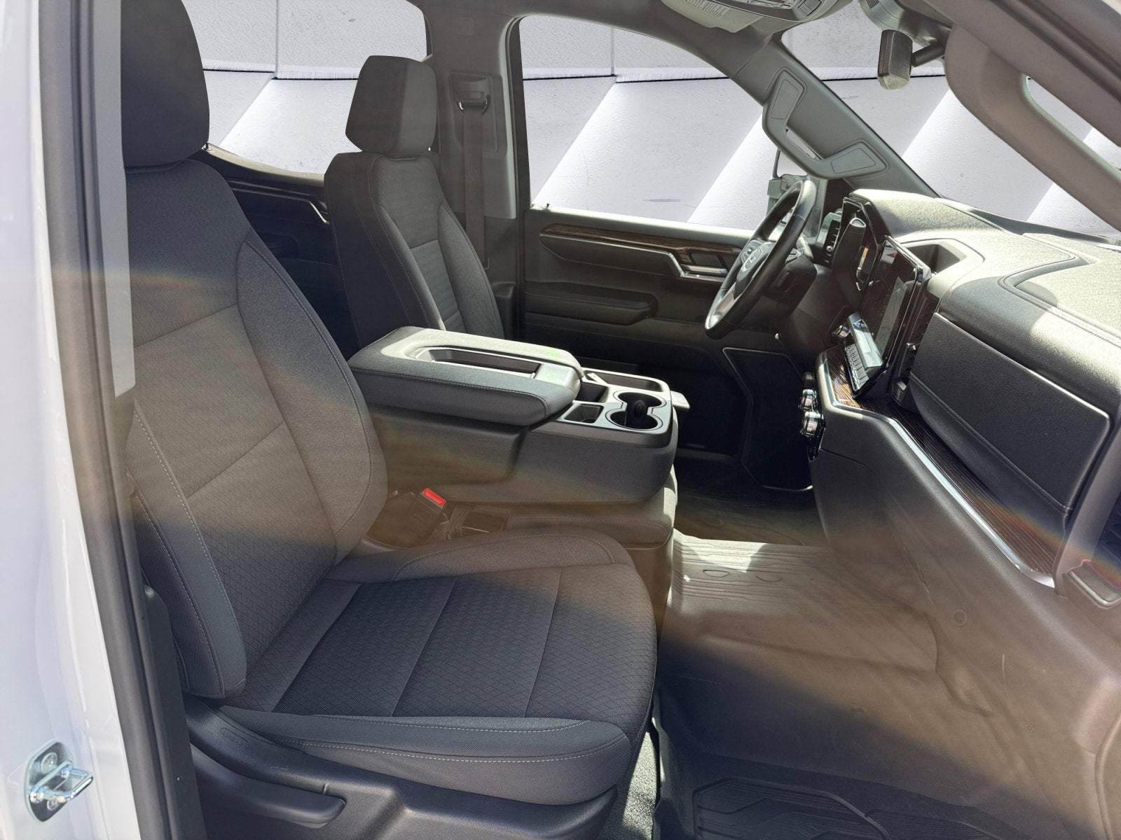 2023 GMC Sierra 1500 SLE