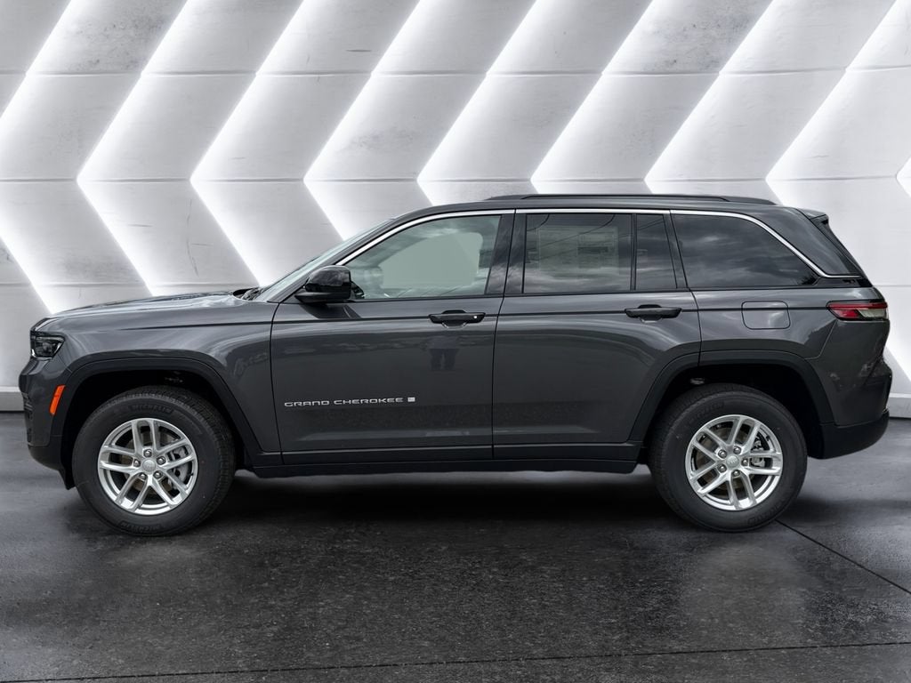 2026 Jeep Grand Cherokee Laredo X