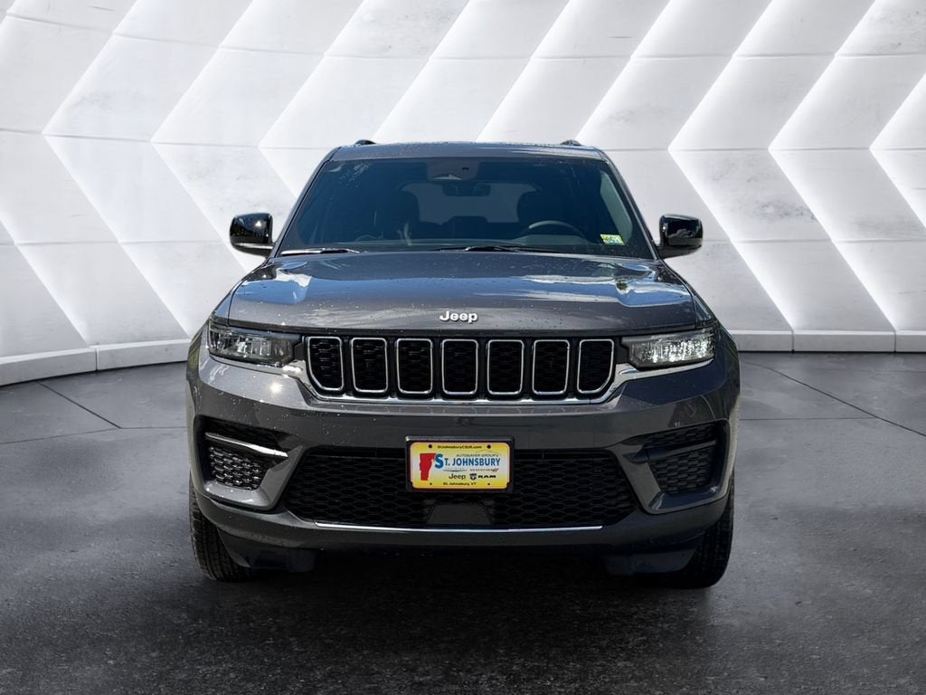 2026 Jeep Grand Cherokee Laredo X