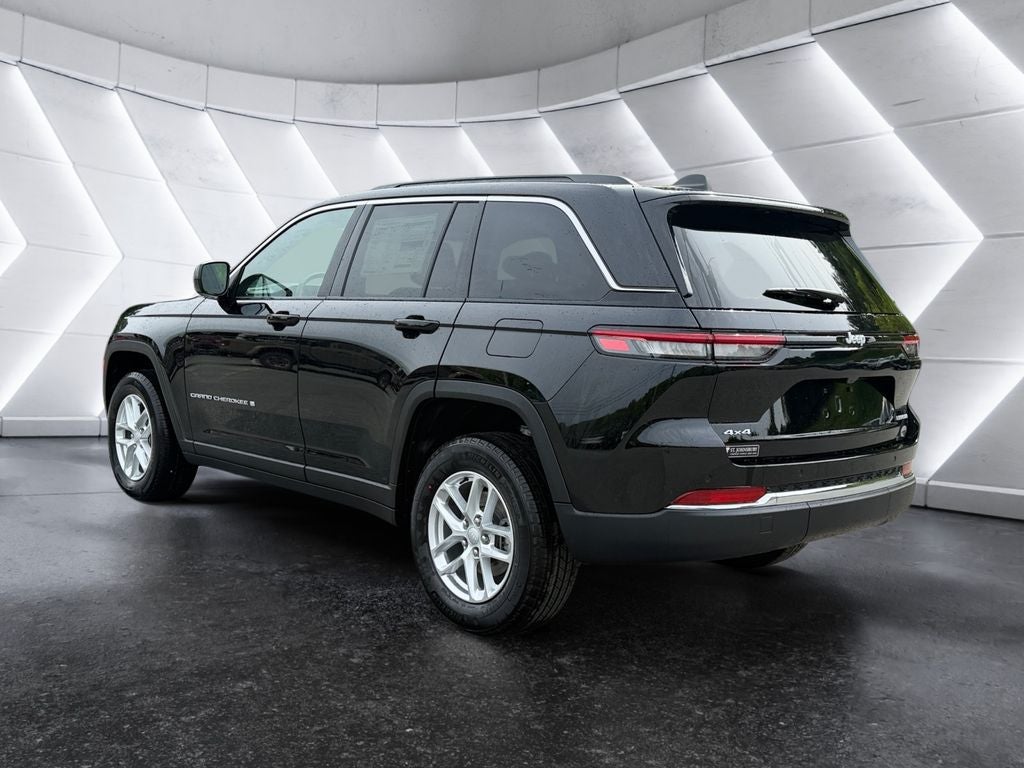 2026 Jeep Grand Cherokee Laredo X
