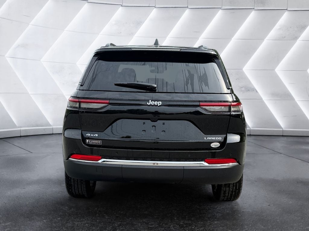 2026 Jeep Grand Cherokee Laredo X