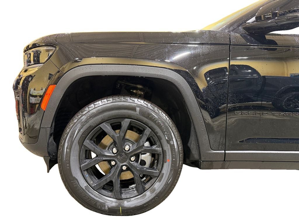 2026 Jeep Grand Cherokee Laredo