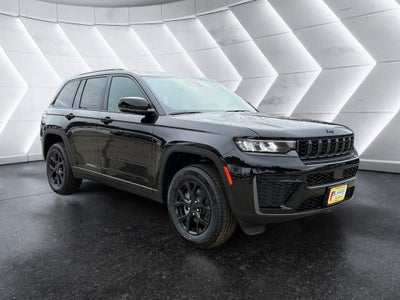 2026 Jeep Grand Cherokee Laredo