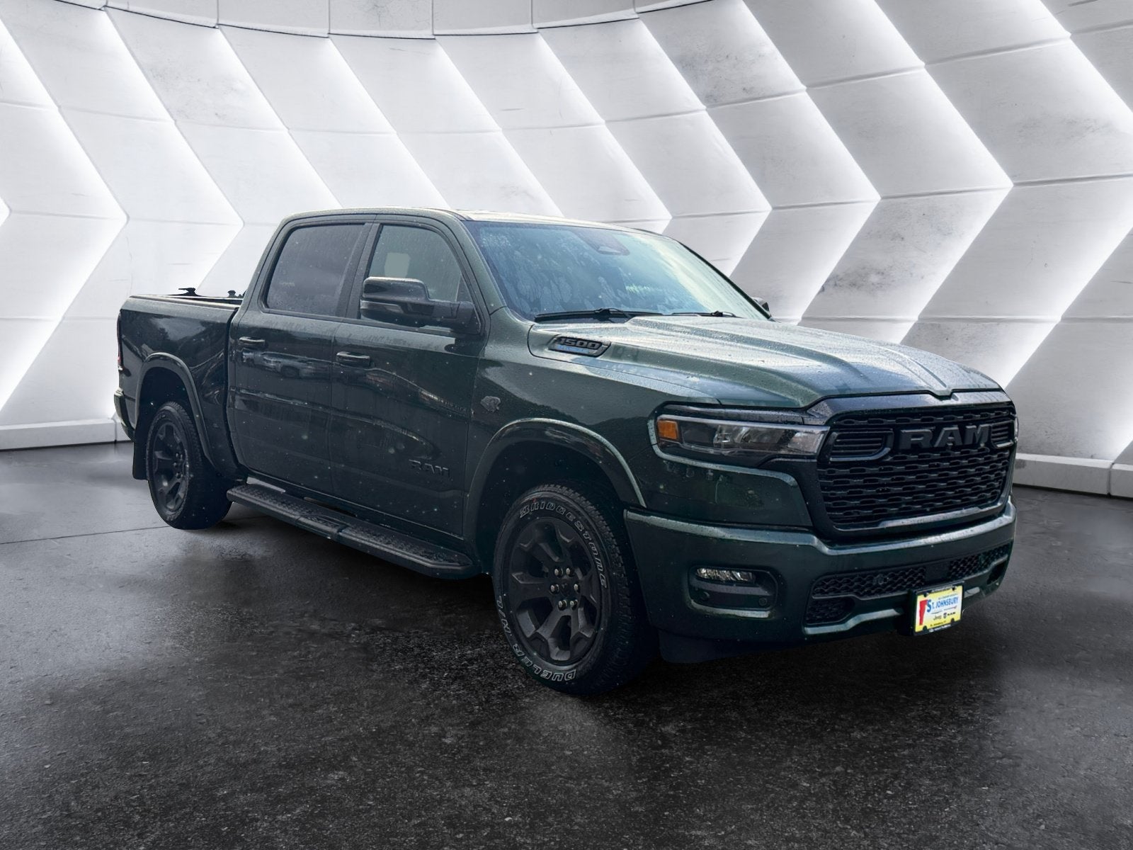 2027 RAM 1500 Big Horn/Lone Star