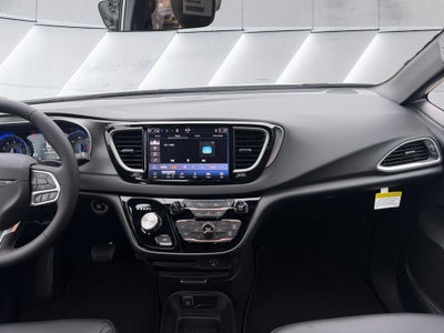 2027 Chrysler Pacifica LX