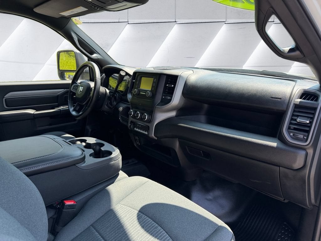 2024 RAM 3500 Chassis Cab Tradesman Dump Body