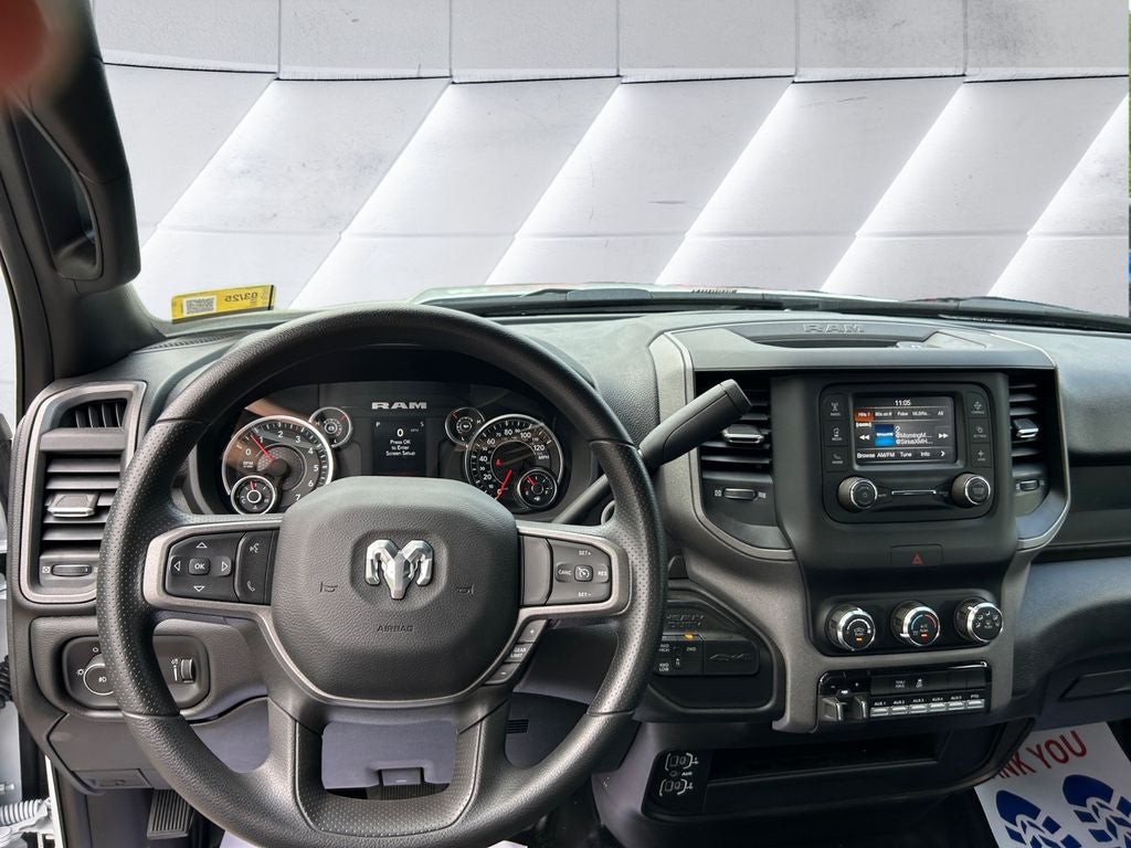 2024 RAM 3500 Chassis Cab TRADESMAN Flat Bed Stake Body