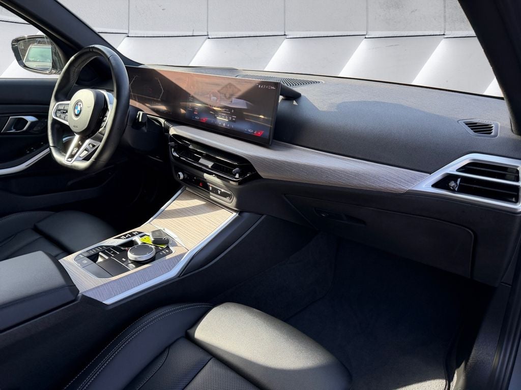 2025 BMW 3 Series 330i xDrive