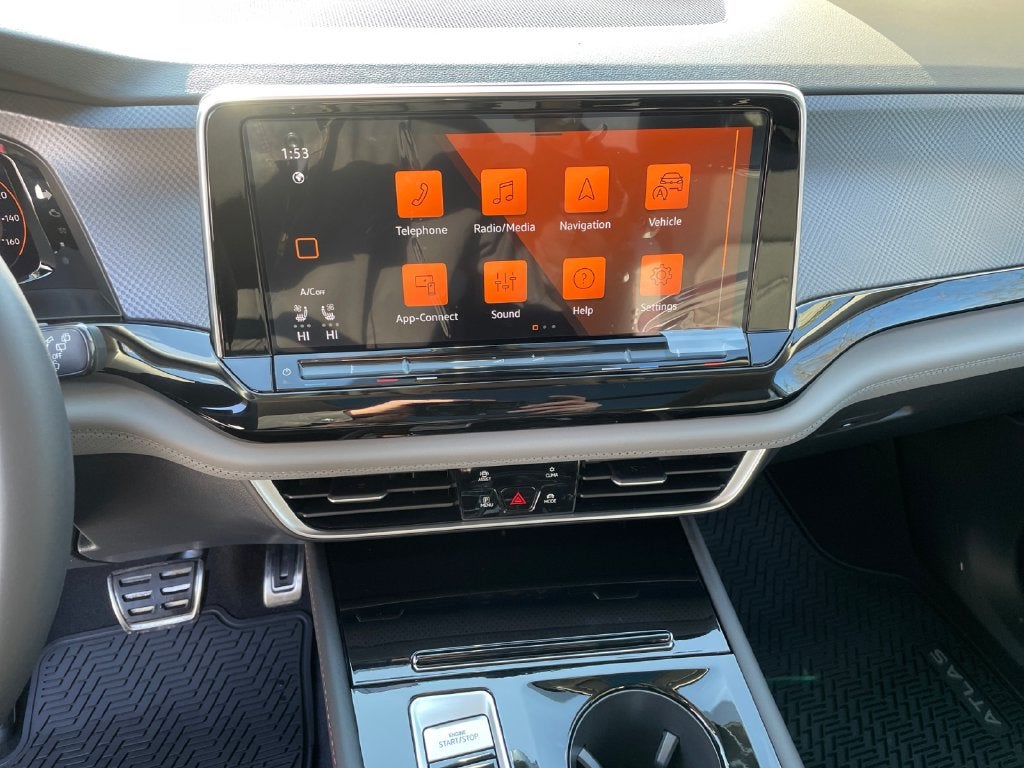 2026 Volkswagen Atlas Peak Edition