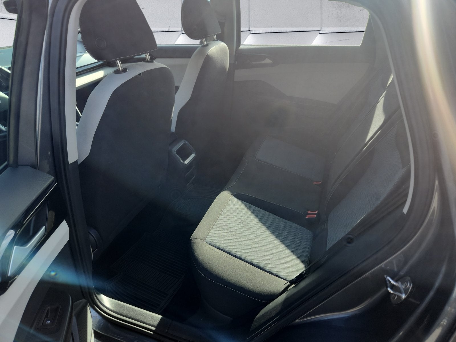 2025 Volkswagen Taos S