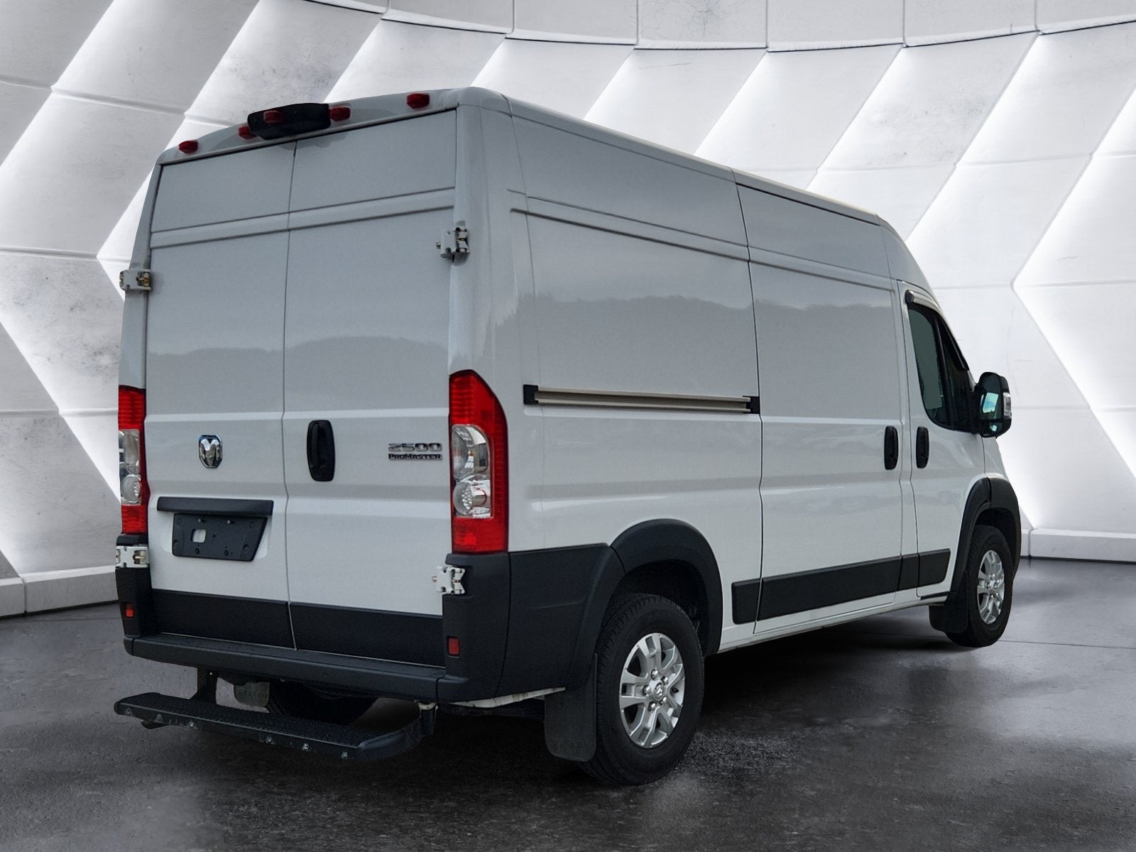 2024 RAM ProMaster Cargo Van SLT
