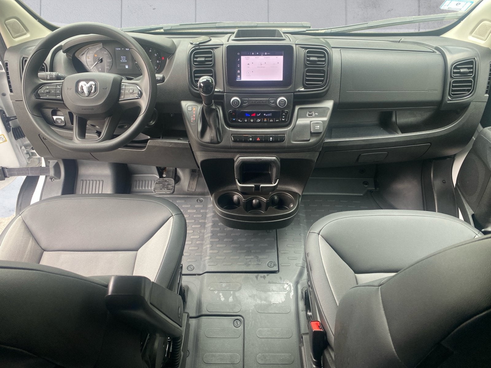 2026 RAM ProMaster Cargo Van Tradesman