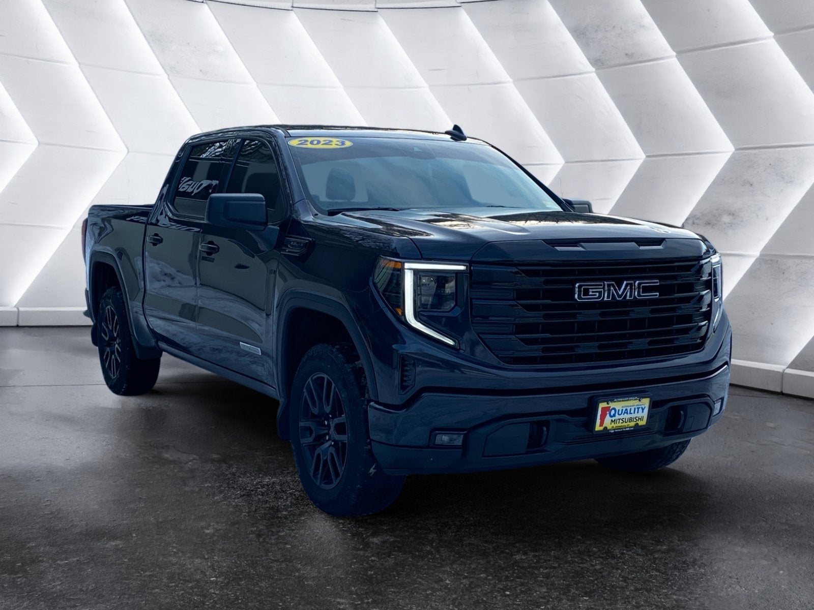 2023 GMC Sierra 1500 Elevation