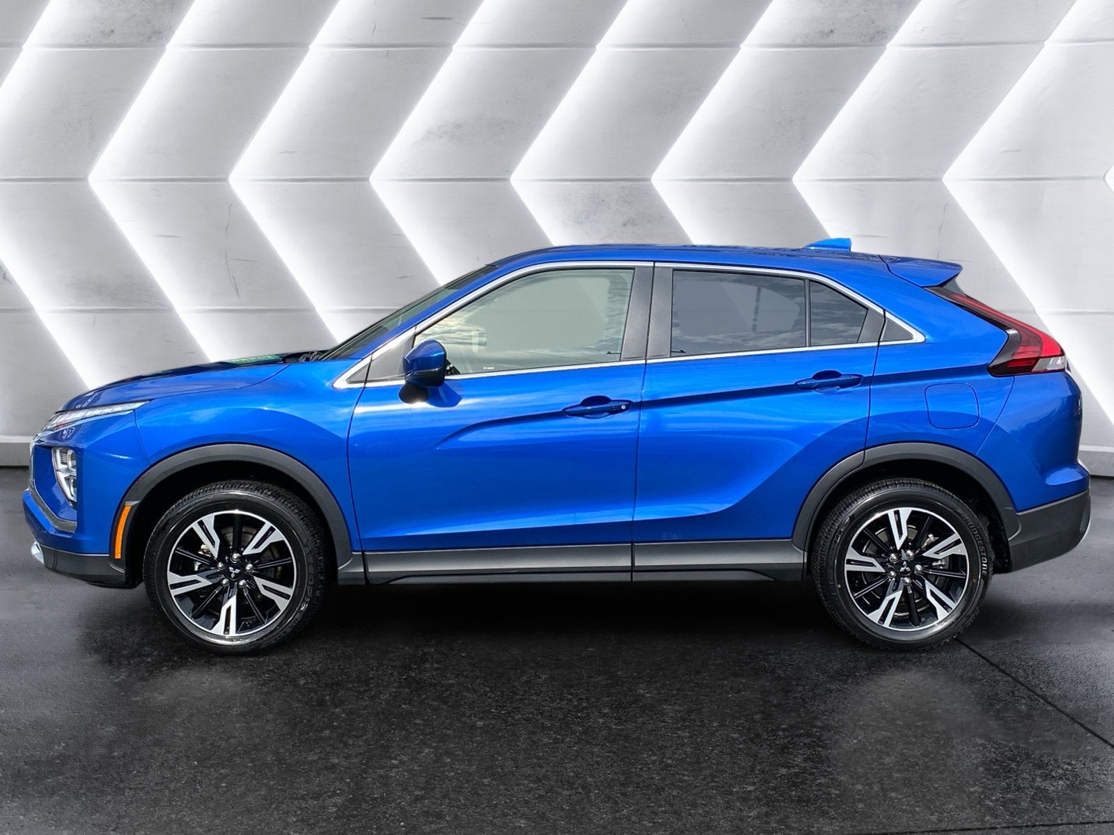 2025 Mitsubishi Eclipse Cross Base