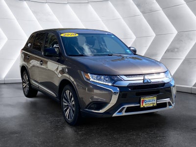 2020 Mitsubishi Outlander Base