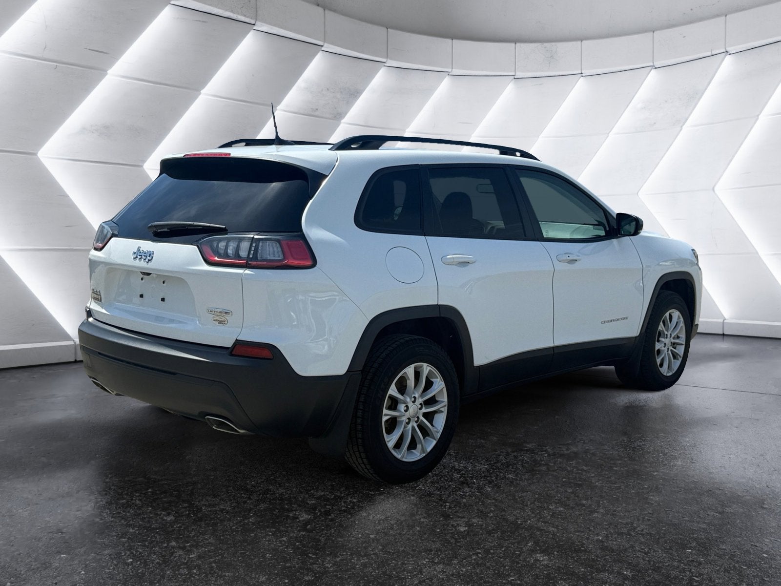 2022 Jeep Cherokee Latitude Lux