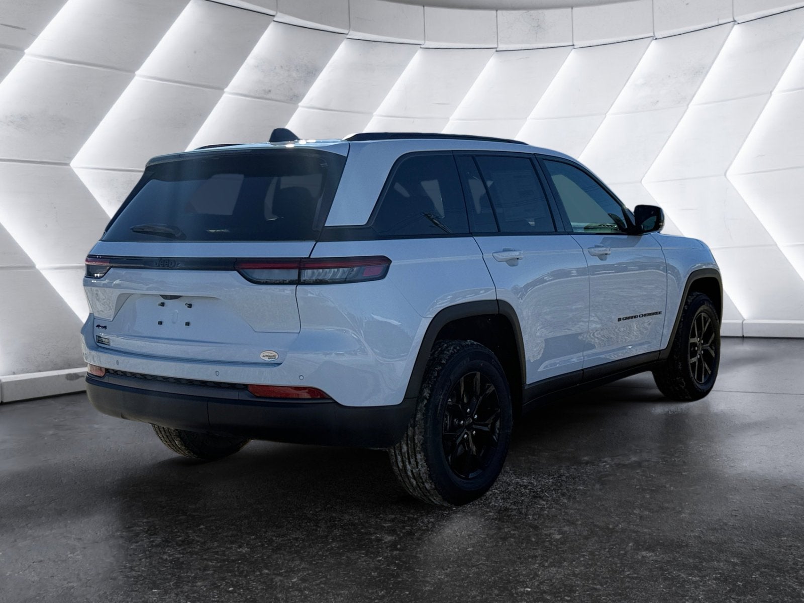 2026 Jeep Grand Cherokee Laredo