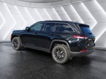 2027 Jeep Grand Cherokee Laredo Altitude