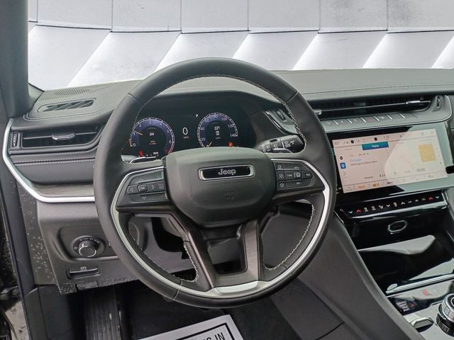 2026 Jeep Grand Cherokee Altitude