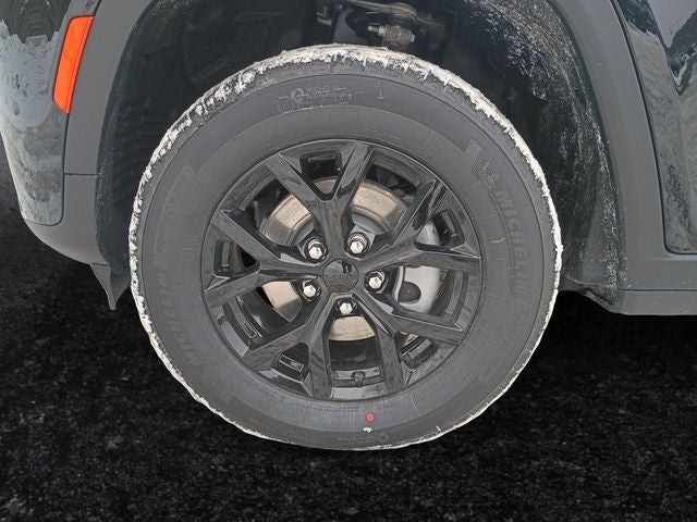 2026 Jeep Grand Cherokee Altitude