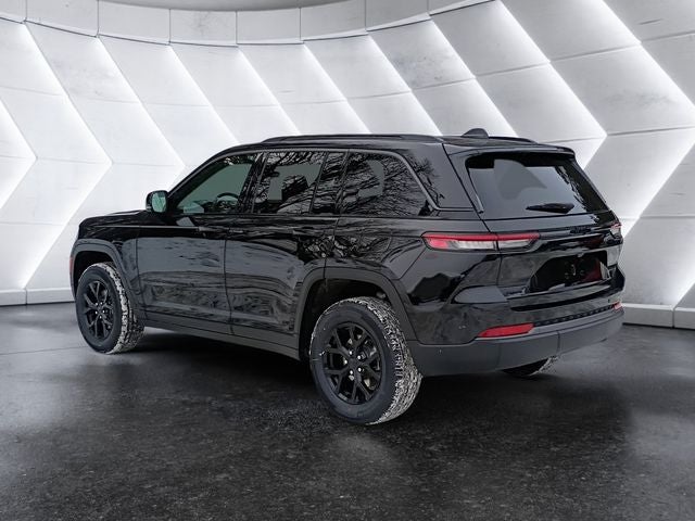 2026 Jeep Grand Cherokee Altitude