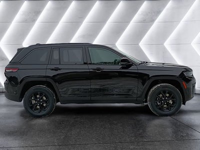 2026 Jeep Grand Cherokee Altitude