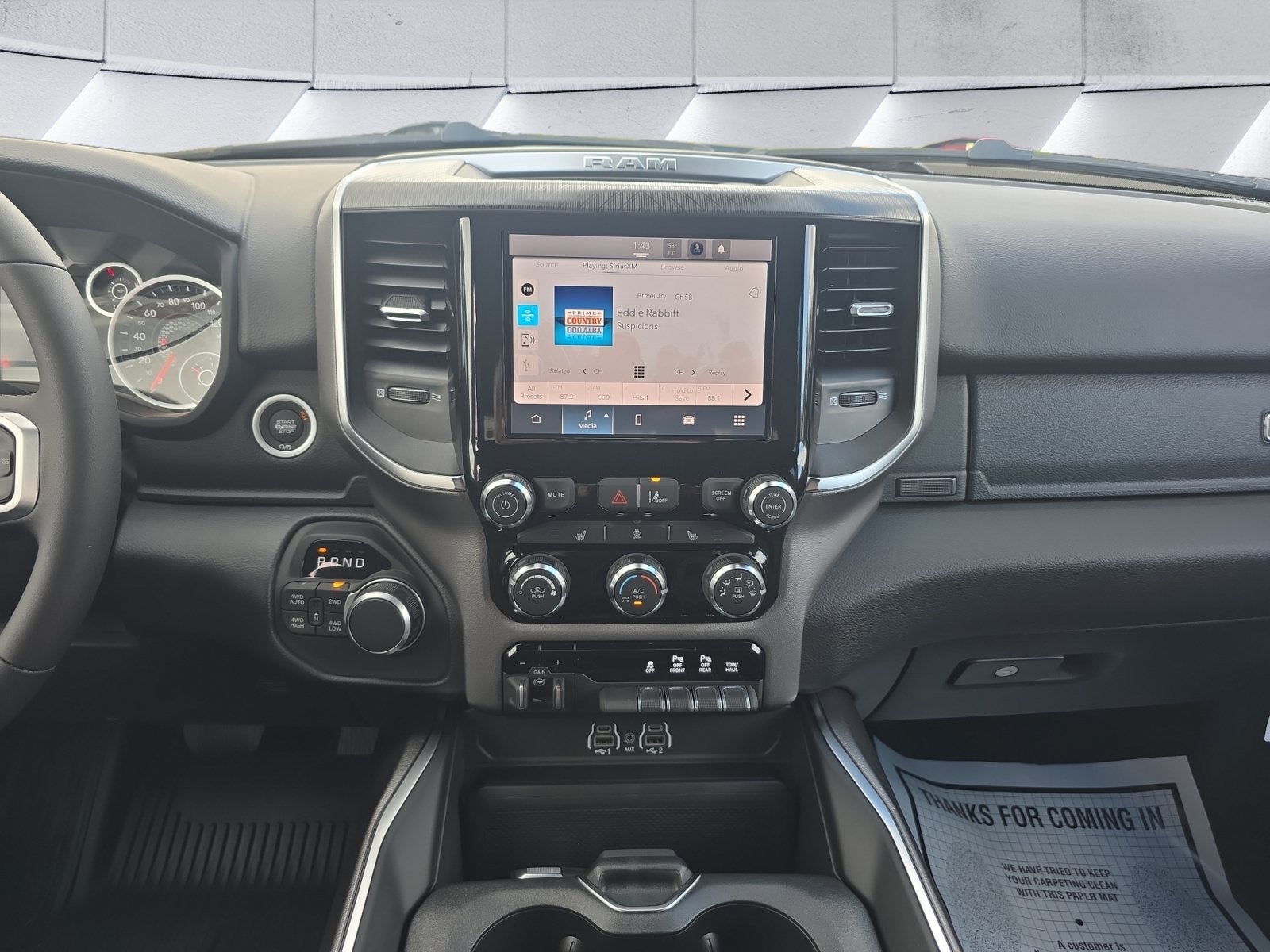 2027 RAM 1500 Big Horn/Lone Star
