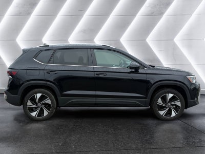 2025 Volkswagen Taos SE