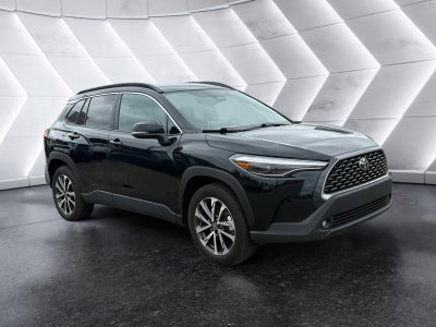2025 Toyota Corolla Cross XLE