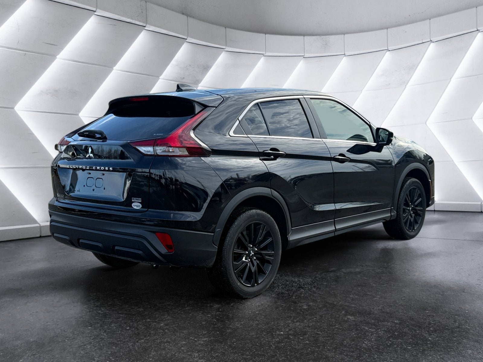 2024 Mitsubishi Eclipse Cross LE