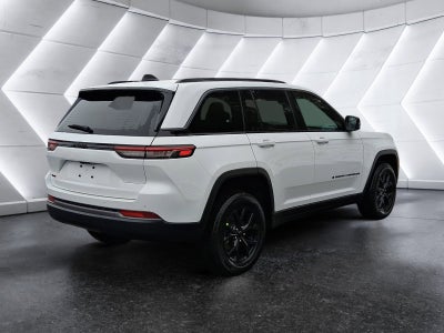 2026 Jeep Grand Cherokee Laredo
