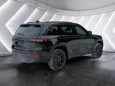 2026 Jeep Grand Cherokee Laredo