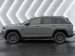 2027 Jeep Grand Cherokee Laredo Altitude