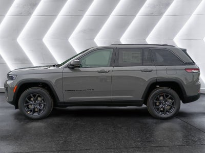 2027 Jeep Grand Cherokee Laredo Altitude