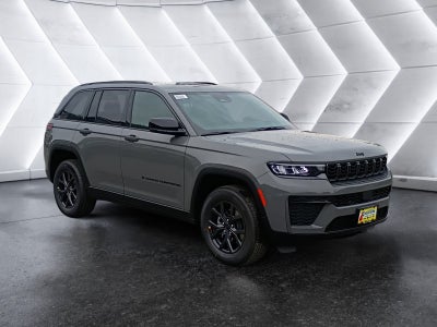 2027 Jeep Grand Cherokee Laredo Altitude