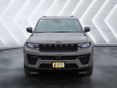 2027 Jeep Grand Cherokee Laredo Altitude