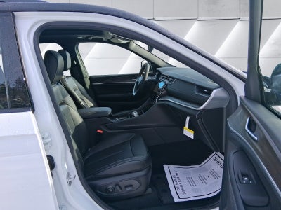 2025 Jeep Grand Cherokee Limited BLACKOUT