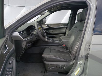 2027 Jeep Grand Cherokee Limited ALTITUDE PACKAGE