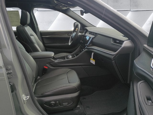 2027 Jeep Grand Cherokee Limited ALTITUDE PACKAGE