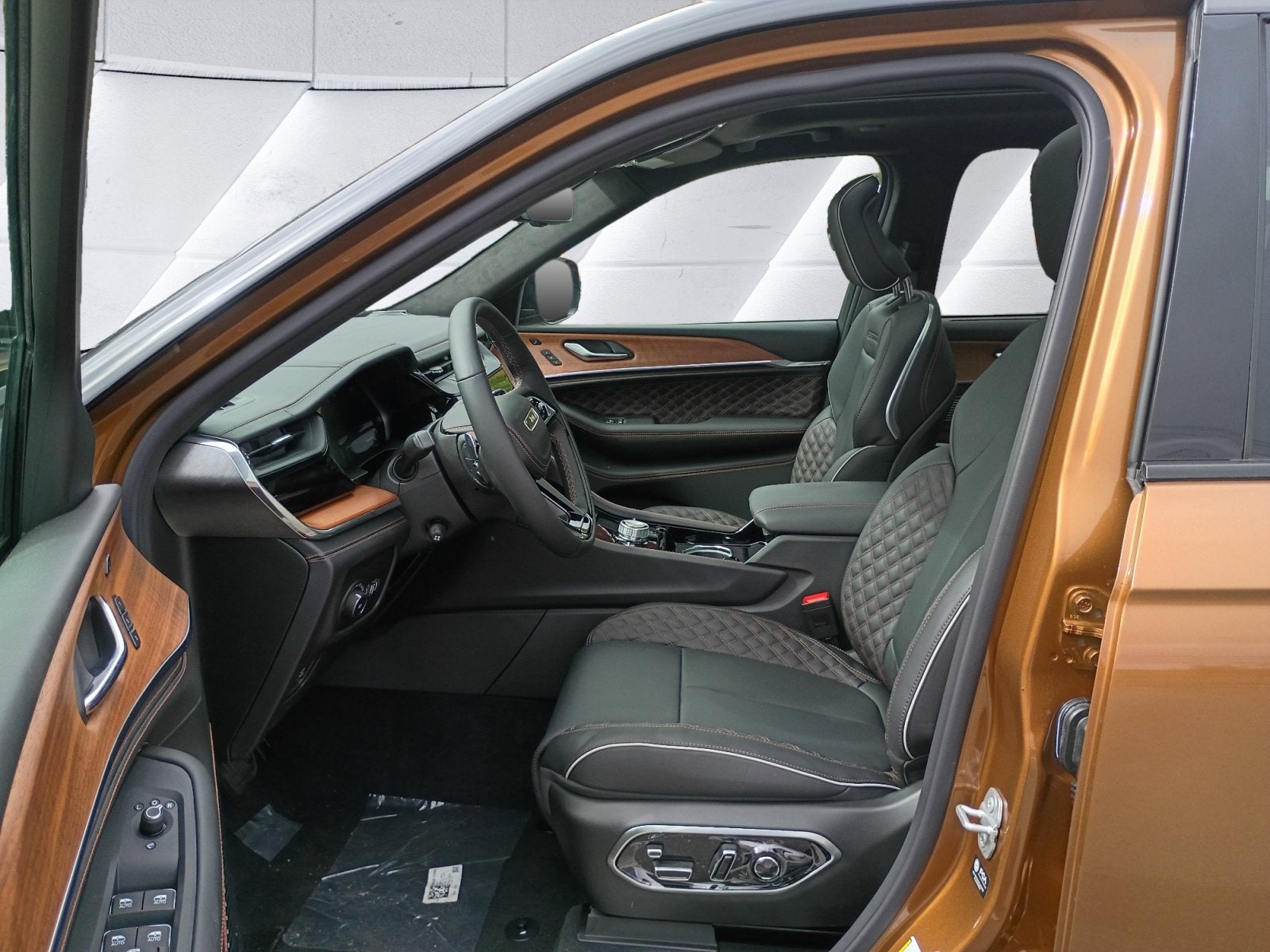 2027 Jeep Grand Cherokee Summit