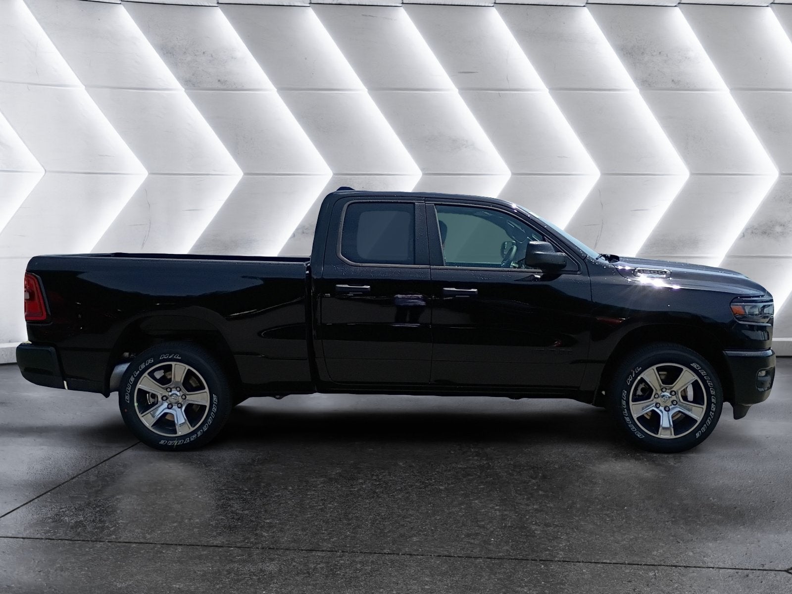 2026 RAM 1500 Express