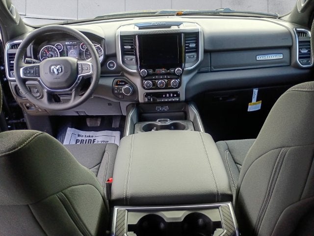 2027 RAM 1500 Big Horn/Lone Star