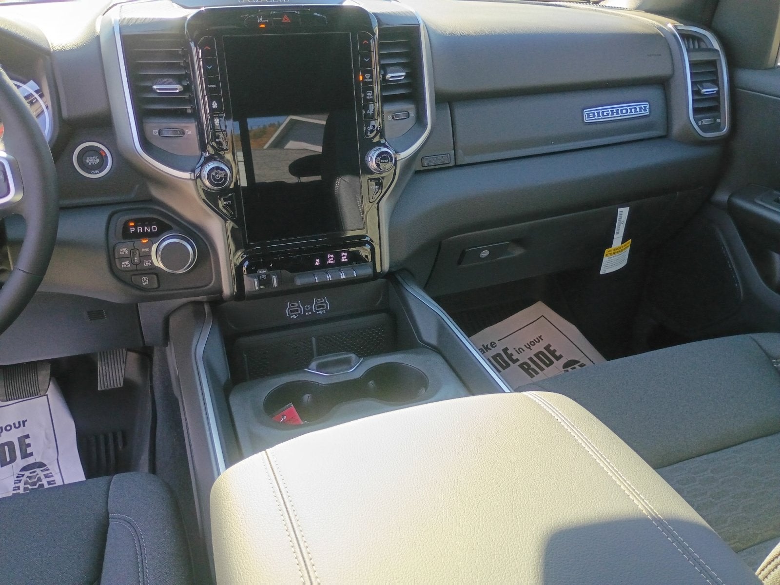 2027 RAM 1500 Big Horn/Lone Star